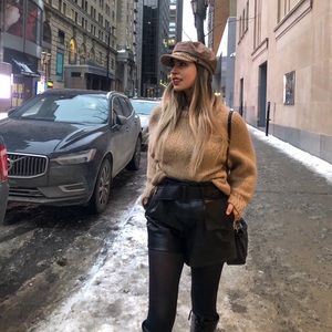 Meet your Posher, Anais